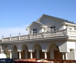 red-bak-nj-balcony-and-garage-area